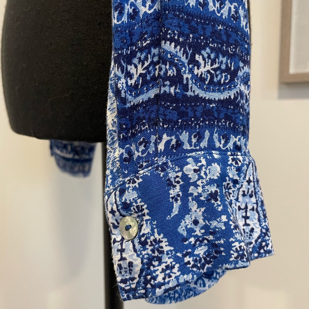 Never Worn! Zara Blue & White Long Sleeve Paisley Print Faux Wrap Crop Top - Picture 9 of 15